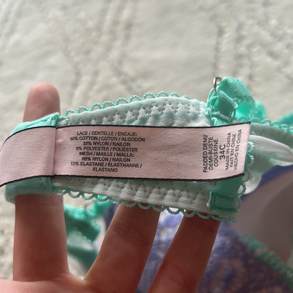 VS Padded Bra - Picture 6 of 7